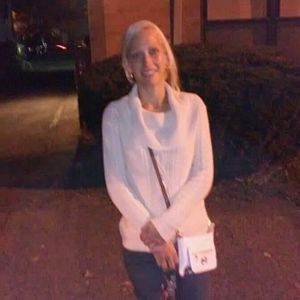 Meet your Posher, Paige